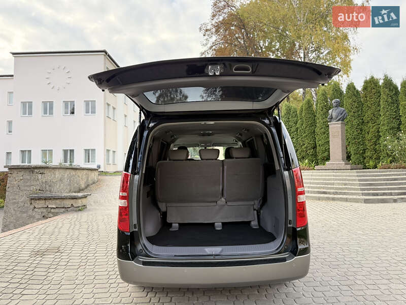 Мінівен Hyundai H-1 2016 в Тернополі