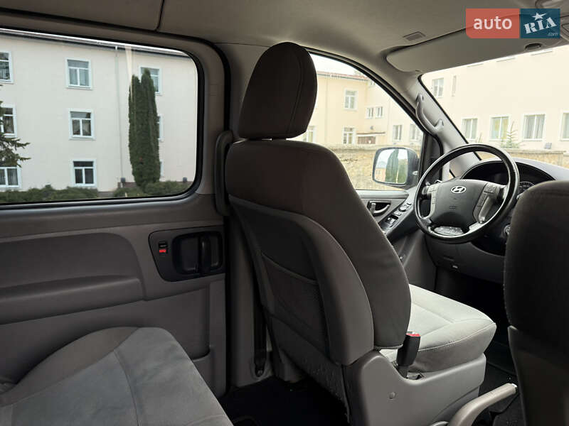 Мінівен Hyundai H-1 2016 в Тернополі