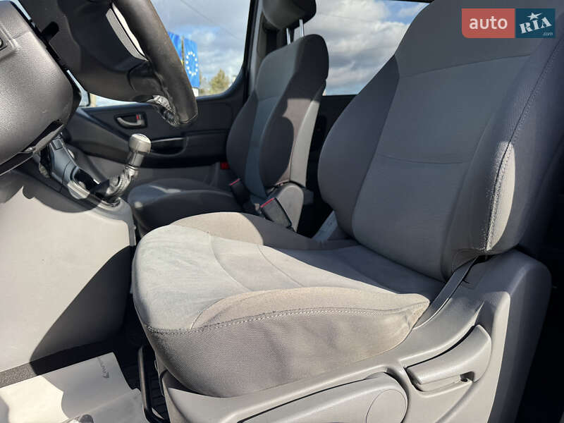 Мінівен Hyundai H-1 2011 в Стрию