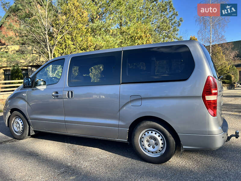 Мінівен Hyundai H-1 2011 в Тернополі