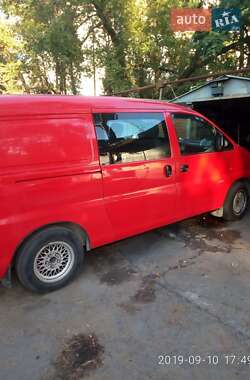 Минивэн Hyundai H-1 2005 в Киеве