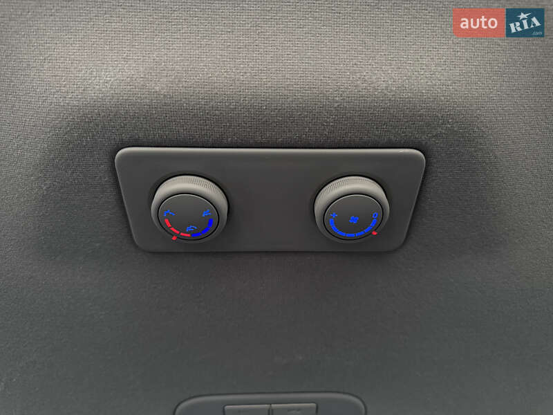 Минивэн Hyundai H-1 2016 в Тернополе фото 122 Минивэн Hyundai H-1 2016 в Тернополе