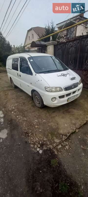 Минивэн Hyundai H-1 2006 в Одессе