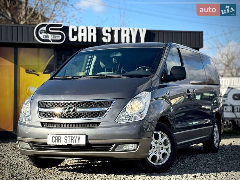 Мінівен Hyundai H-1 2011 в Стрию