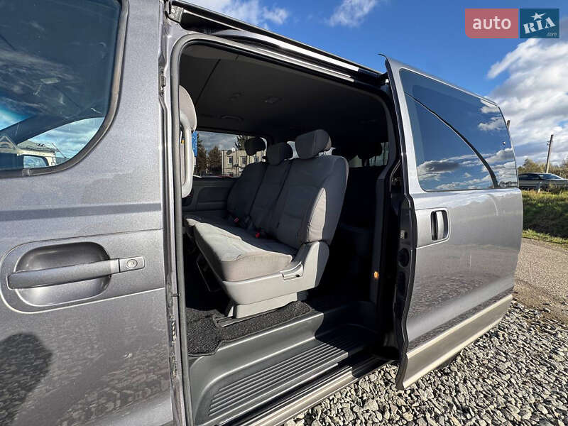 Мінівен Hyundai H-1 2011 в Стрию