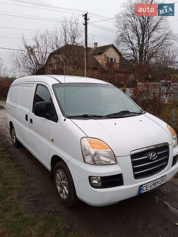 Вантажний фургон Hyundai H-1 2007 в Кельменцях фото 2 Вантажний фургон Hyundai H-1 2007 в Кельменцях