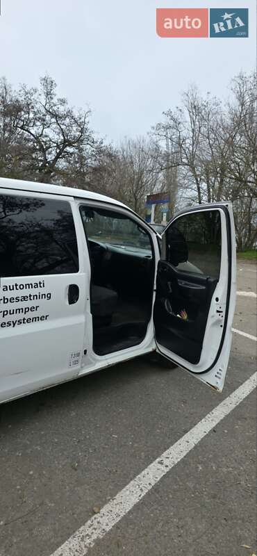 Грузовой фургон Hyundai H-1 2004 в Одессе