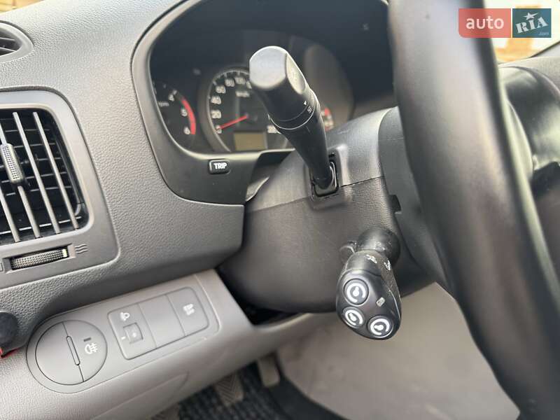 Минивэн Hyundai H-1 2011 в Ковеле фото 30 Минивэн Hyundai H-1 2011 в Ковеле