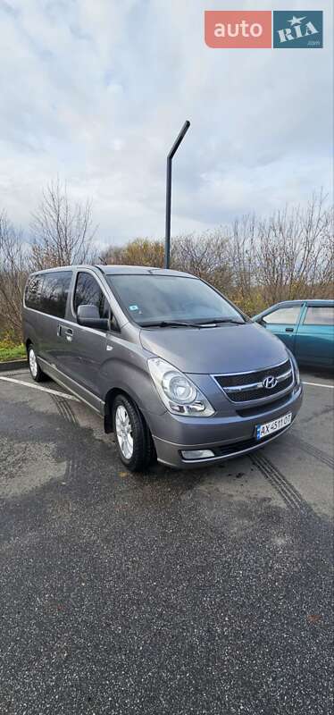 Минивэн Hyundai H-1 2009 в Харькове
