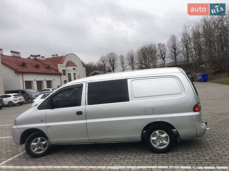 Грузовой фургон Hyundai H-1 2004 в Львове