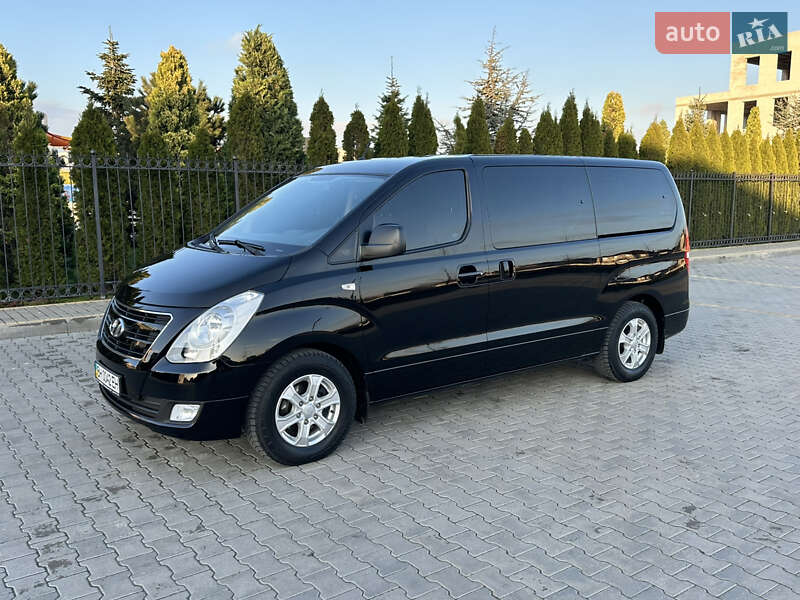 Минивэн Hyundai H-1 2012 в Одессе