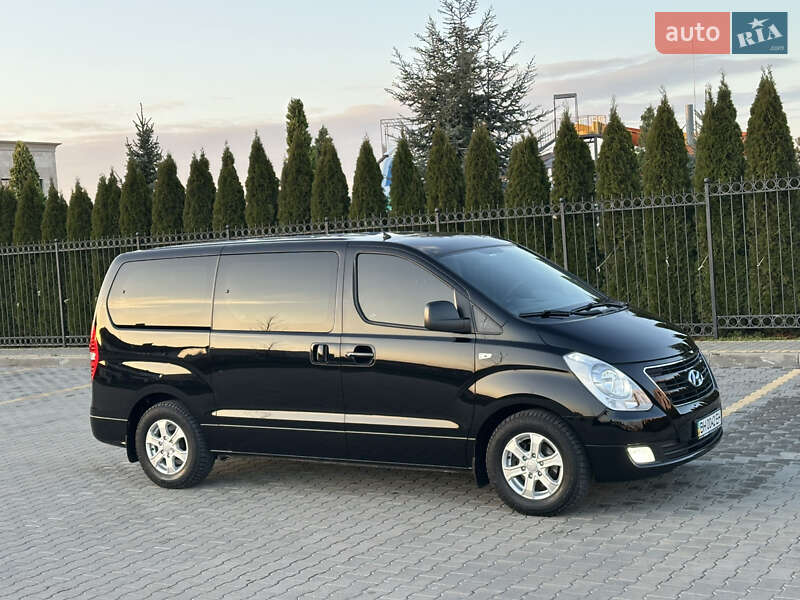 Минивэн Hyundai H-1 2012 в Одессе