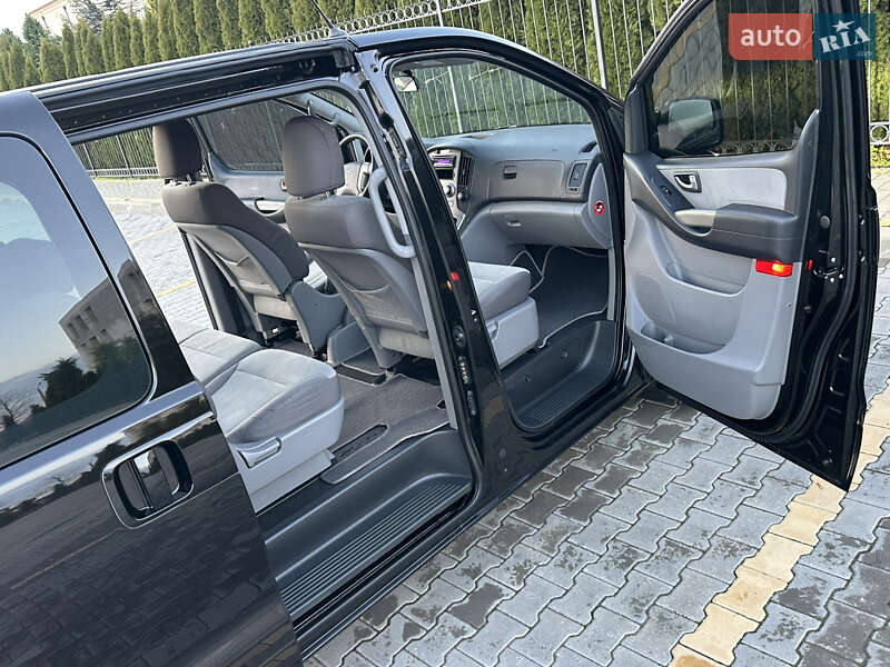 Минивэн Hyundai H-1 2012 в Одессе