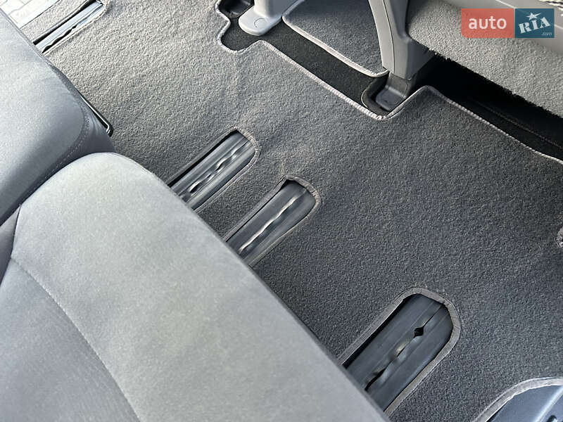 Минивэн Hyundai H-1 2012 в Одессе