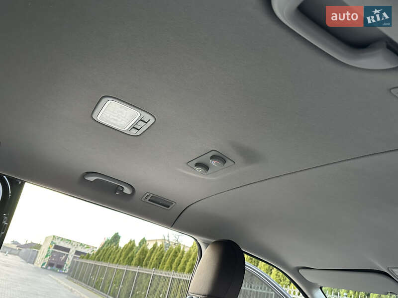 Минивэн Hyundai H-1 2012 в Одессе