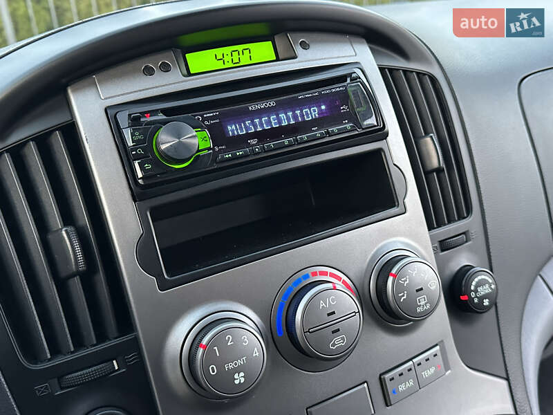 Минивэн Hyundai H-1 2012 в Одессе