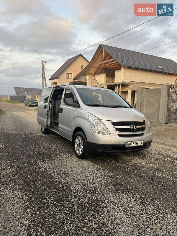 Hyundai H-1 2008