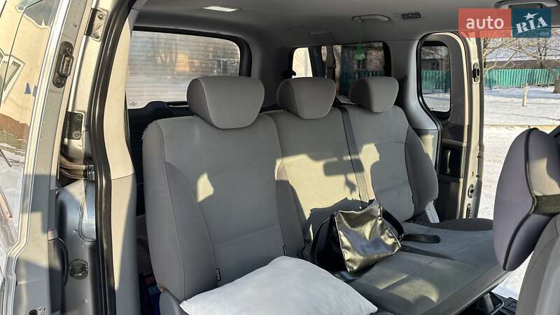 Минивэн Hyundai H-1 2012 в Лубнах
