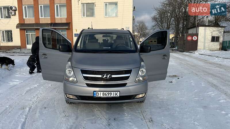 Минивэн Hyundai H-1 2012 в Лубнах