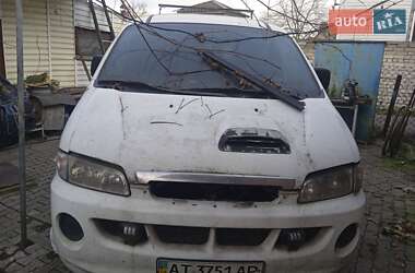 Минивэн Hyundai H-1 2000 в Ровно