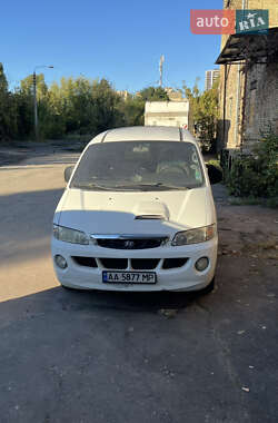 Минивэн Hyundai H-1 2005 в Киеве