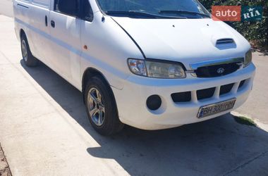 Вантажний фургон Hyundai H-1 2002 в Одесі