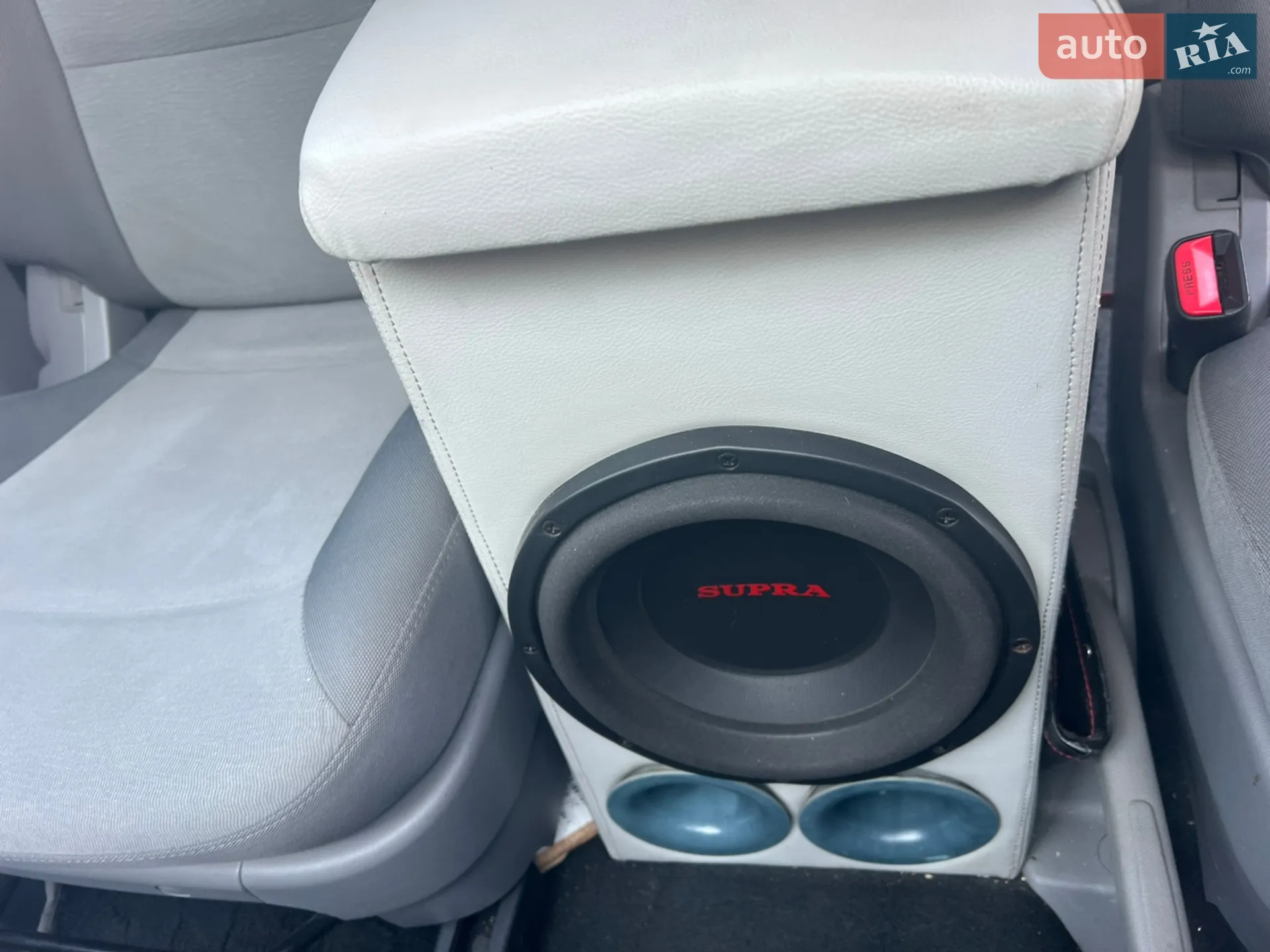 2012 Hyundai Starex (H-1) - мініатюра 13