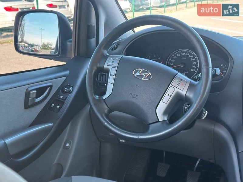 Минивэн Hyundai H-1 2016 в Одессе