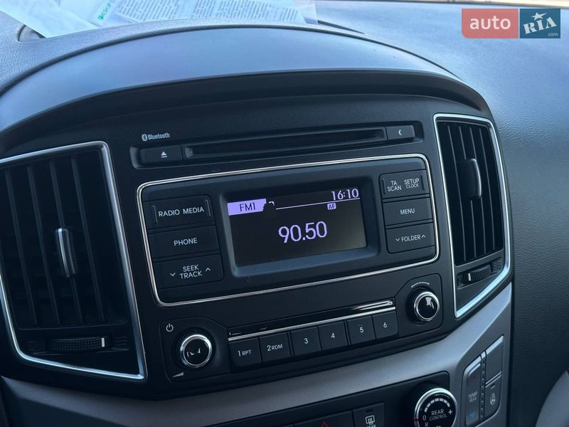 Минивэн Hyundai H-1 2016 в Одессе