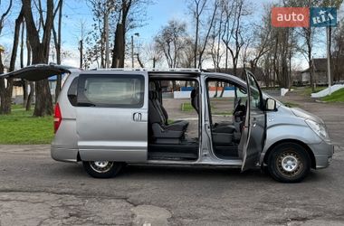 Мінівен Hyundai H-1 2012 в Кам'янському
