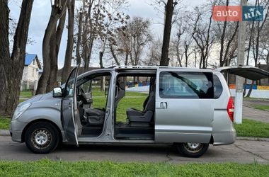 Мінівен Hyundai H-1 2012 в Кам'янському