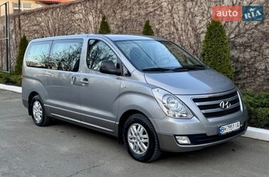 Минивэн Hyundai H-1 2016 в Одессе