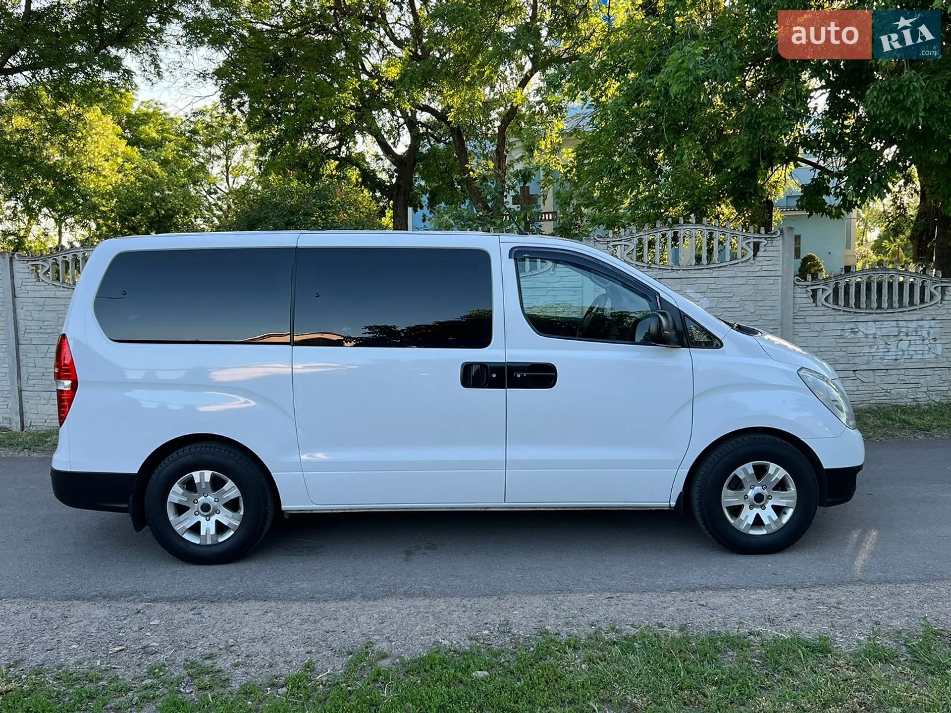 2012 Hyundai Starex (H-1) - мініатюра 4
