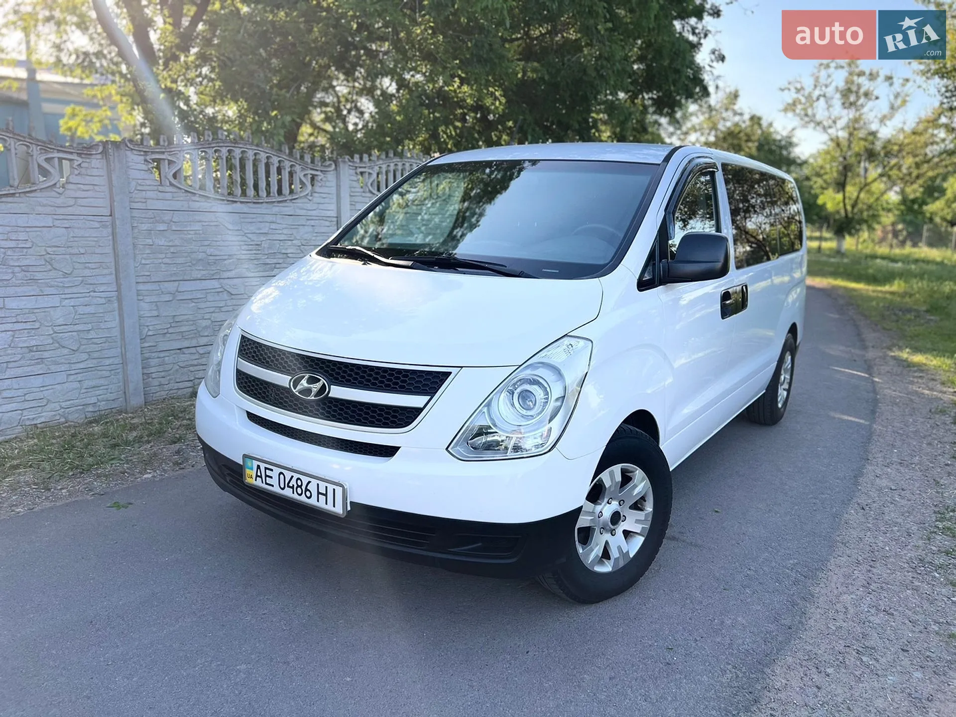 2012 Hyundai Starex (H-1) - мініатюра 16