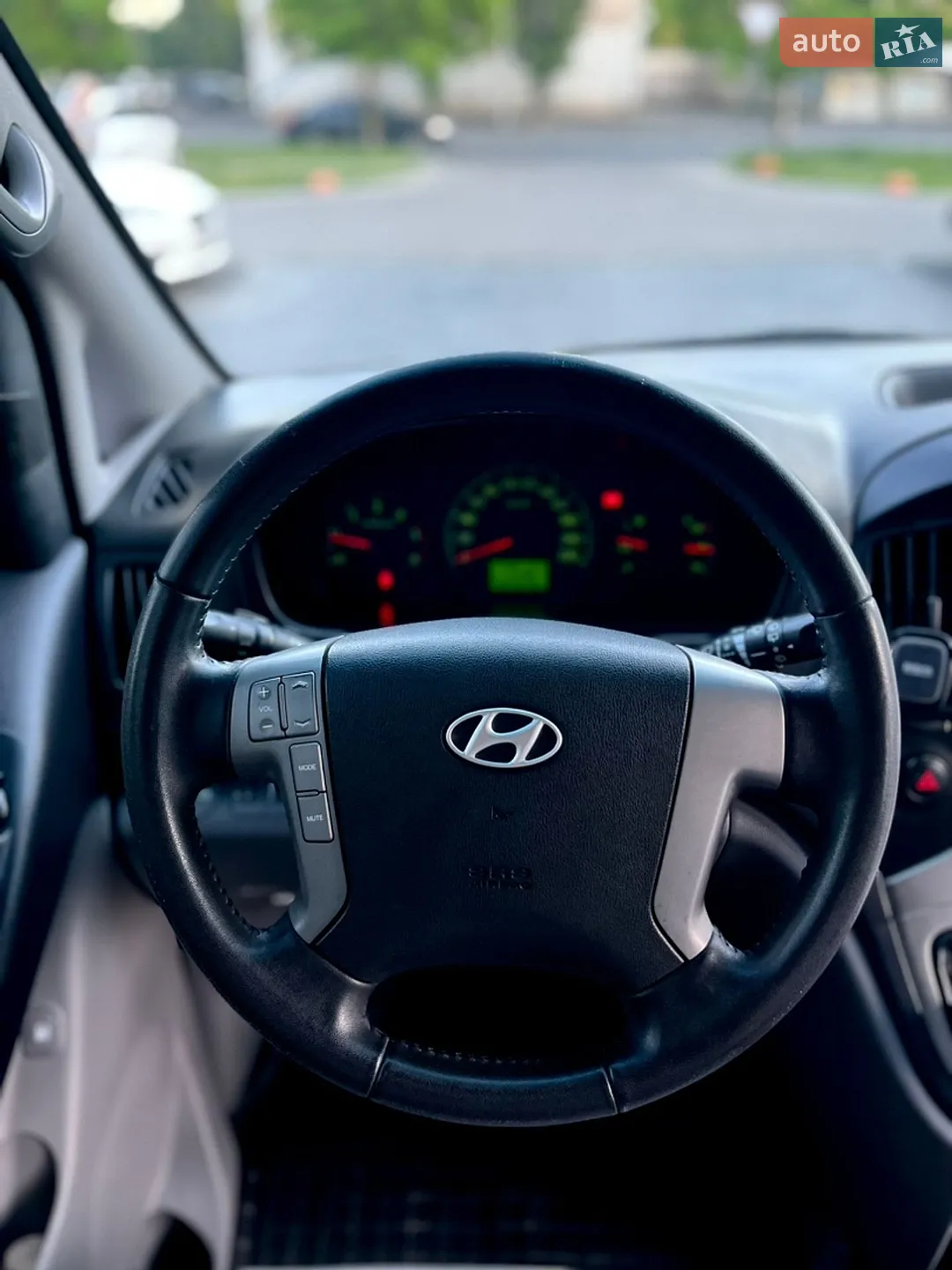 2012 Hyundai Starex (H-1) - мініатюра 20