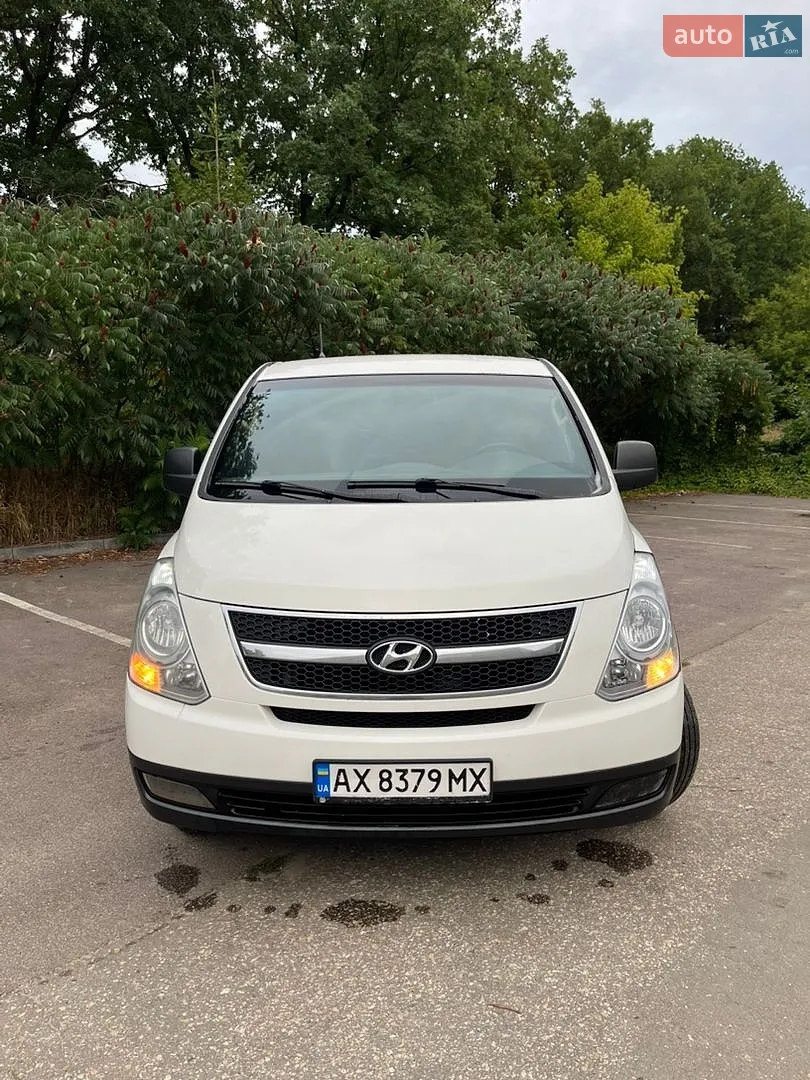 2012 Hyundai Starex (H-1) - мініатюра 2