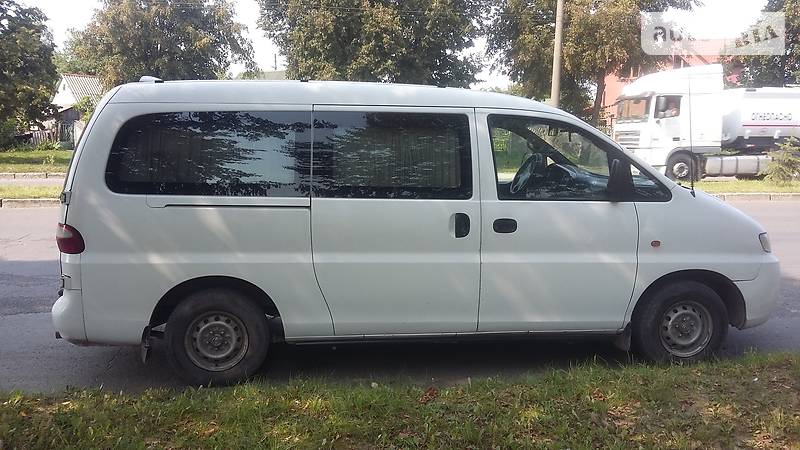 Грузопассажирский фургон Hyundai H 200 1999 в Луцке