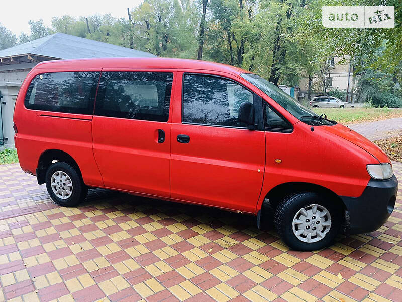 Минивэн Hyundai H 200 1999 в Киеве