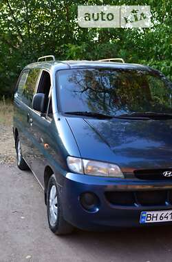 Мінівен Hyundai H 200 1998 в Первомайську