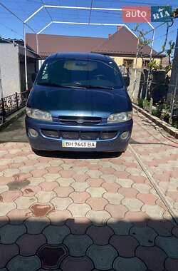 Мінівен Hyundai H 200 1999 в Татарбунарах