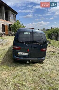 Минивэн Hyundai H 200 2000 в 