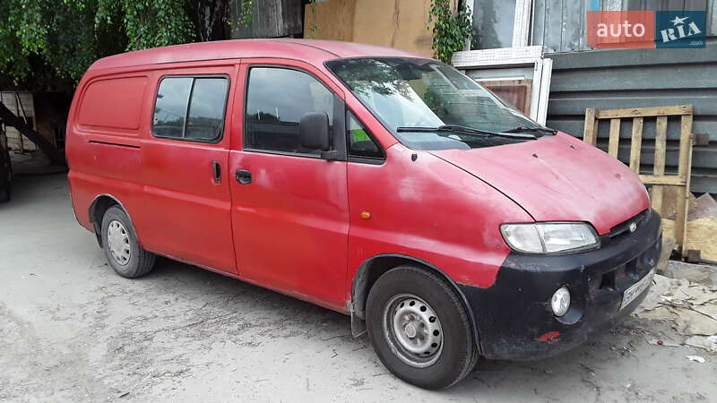 Мінівен Hyundai H 200 2000 в Києві
