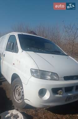 Грузовой фургон Hyundai H 200 1998 в 