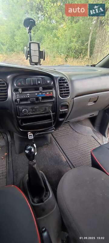 Минивэн Hyundai H 200 2003 в Васильковке фото 5 Минивэн Hyundai H 200 2003 в Васильковке