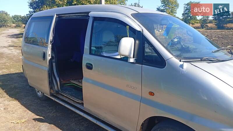 Минивэн Hyundai H 200 2000 в Черкассах