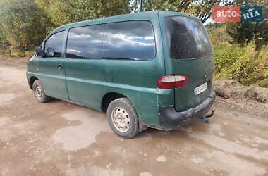 Минивэн Hyundai H 200 1998 в 