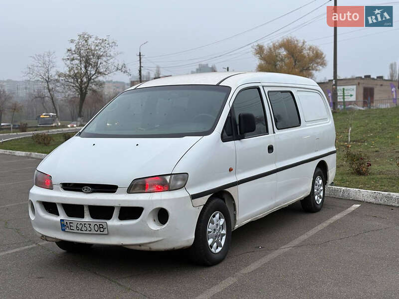 Минивэн Hyundai H 200 1999 в Кривом Роге