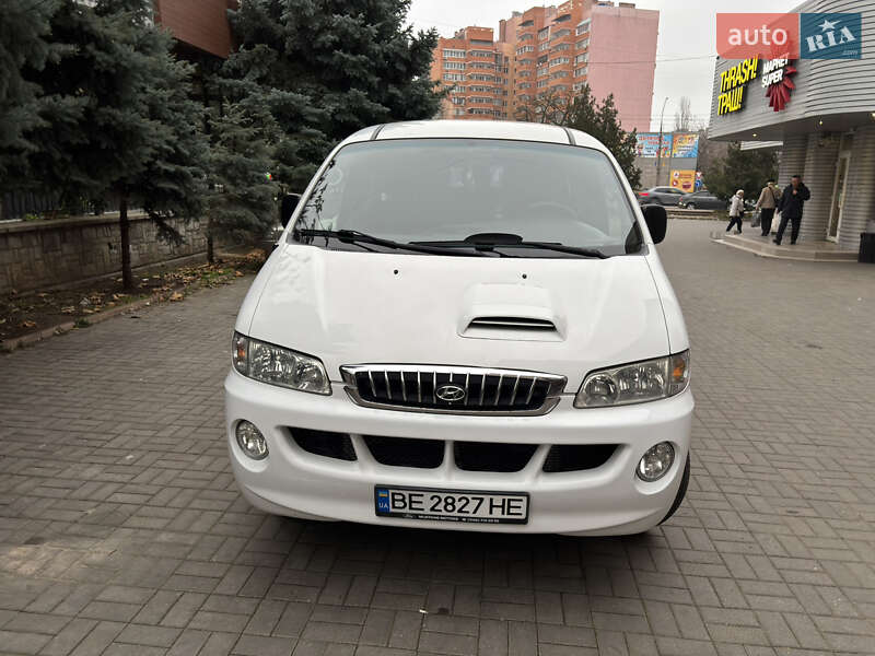 Минивэн Hyundai H 200 2005 в Николаеве фото 2 Минивэн Hyundai H 200 2005 в Николаеве