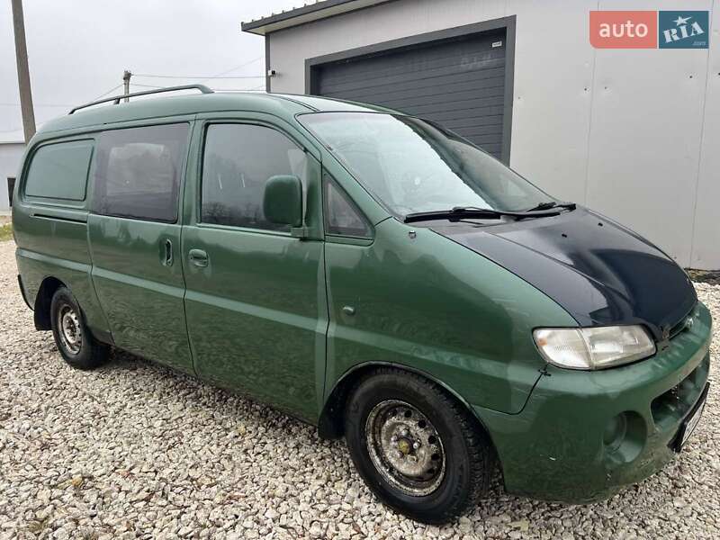 Hyundai H 200 2000 Hyundai H 200 2000