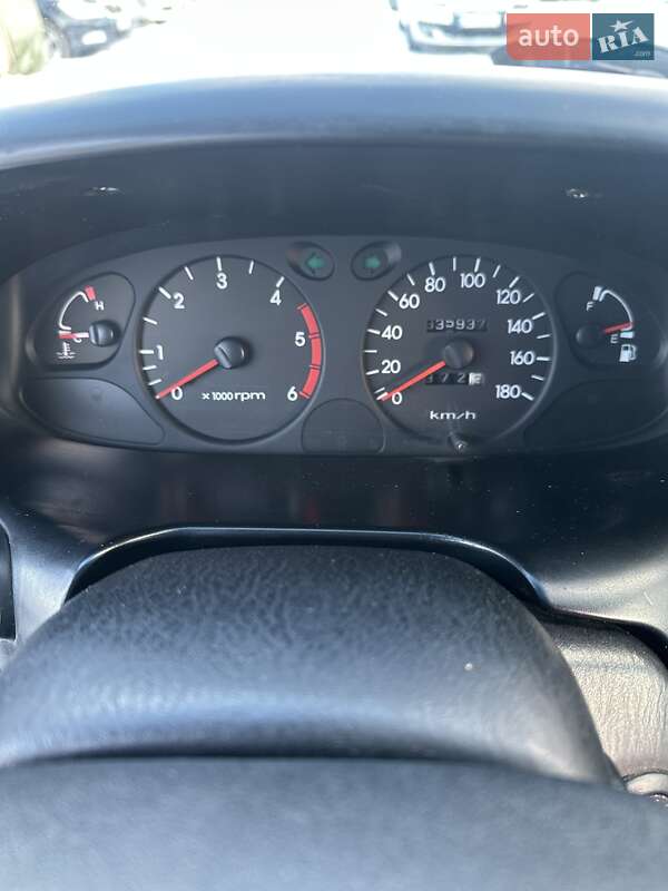 Минивэн Hyundai H 200 2001 в Белогородке